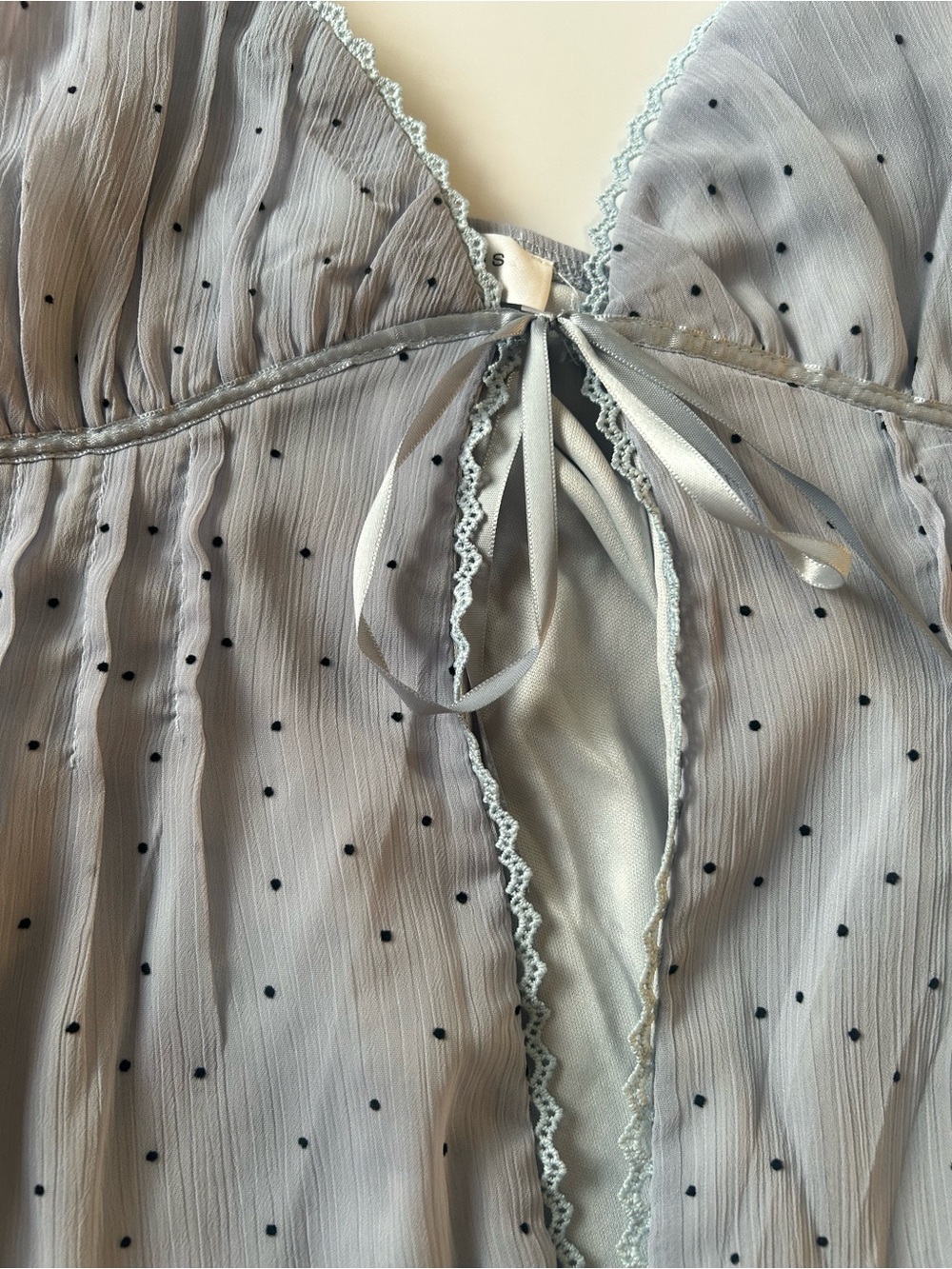 NEW Kirious Los Angeles Light Blue Tie-Front Polka Dot Tank Top - Picture 2 of 14